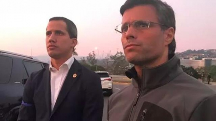 Lopez, Şili Büyükelçiliği'ne sığındı