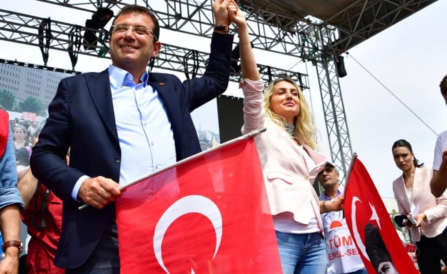 İmamoğlu 1 Mayıs Mitingi'nde: Alın terinizin, emeğinizin bayramı kutlu olsun