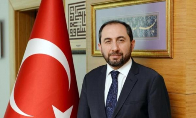 Rektör Reha Metin Alkan: Bir insanın bir koltuk için neler yapabileceğini gördüğümde şok oldum