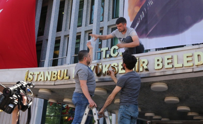 İBB’deki T.C.’den bir tek o rahatsız oldu