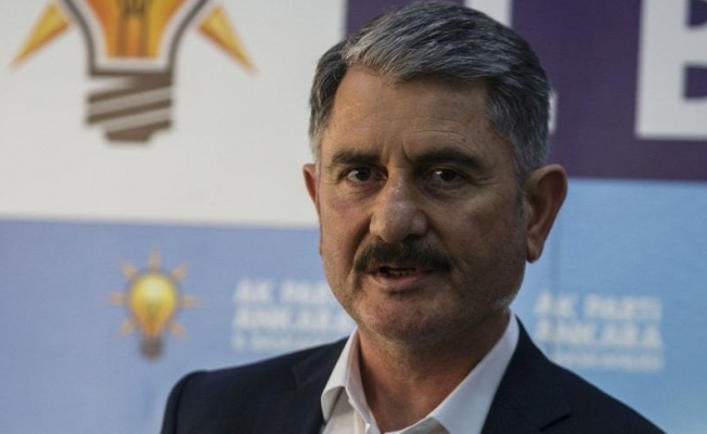 AKP'den istifa eden başkan: Makam, mal, mülk peşinde...