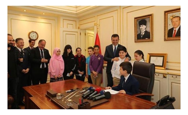 İmamoğlu Erdoğan'ın yerini değiştirdi