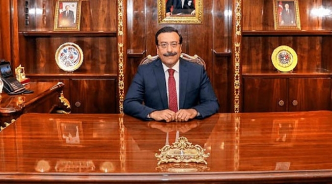 Kayyum 3 ayda 255 bin TL’lik yemek yemiş
