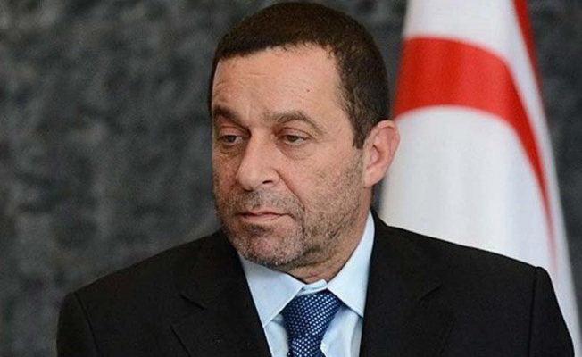 KKTC Maliye Bakanı Denktaş istifa etti