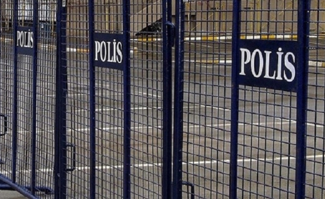 Van'da 1 Mayıs öncesi ilan edilen yürüyüş yasağı uzatıldı