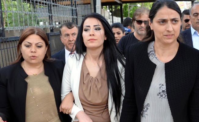 AYM'den Ayşe Öğretmen kararı