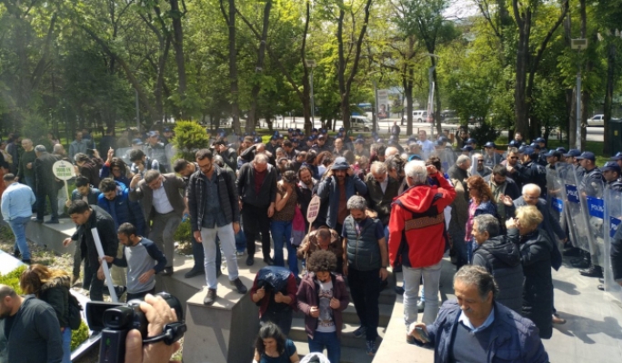 Ankara’da sağlık ve sosyal hizmet emekçilerine gözaltı