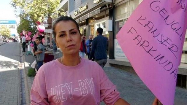 Erdoğan’ın kanser hastası 'manevi kızı'na AKP'lilerden 'geber' mesajı