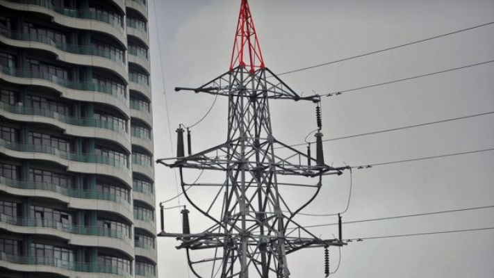 'AKP 13 milyar dolarlık enerji borçları için bankalara baskı yapıyor'