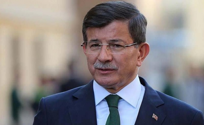 Davutoğlu'ndan dikkat çeken telefon... 'Allah sizi korumuş'