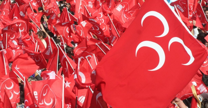 MHP'de bir teşkilat daha istifa etti