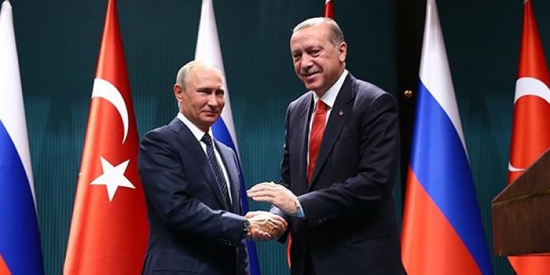 Erdoğan, Putin'le görüştü