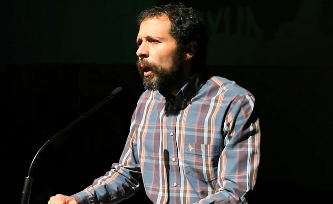 Özgür Şen: AKP iktidarı eroin gibi