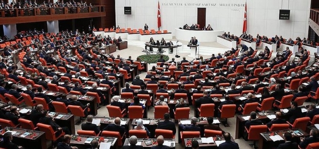 İBB Meclisi'nde FETÖ gerginliği