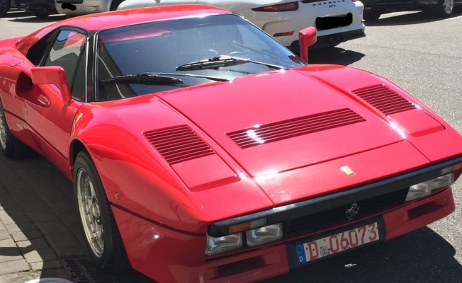 2 milyon euroluk Ferrari test sürüşünde çalındı