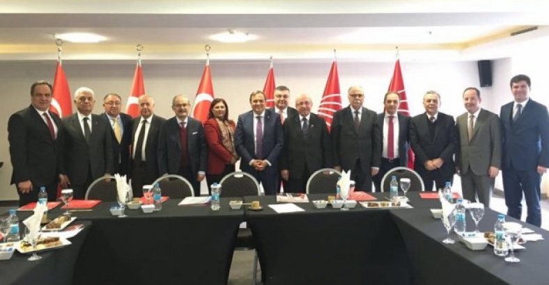 Kılıçdaroğlu başkanları topladı