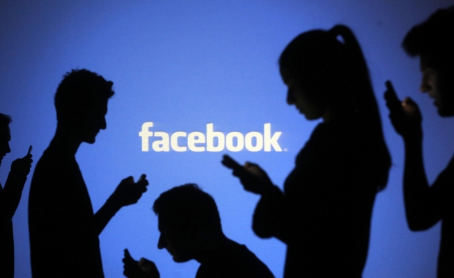 Facebook rekor kırdı: 2,2 milyar hesap silindi