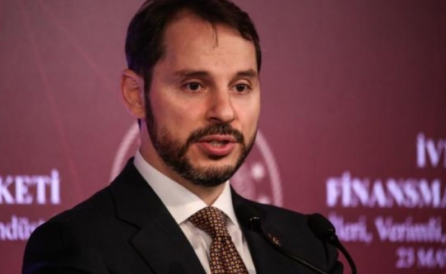 Ünlü ekonomist: Gözünü seveyim daha fazla paket açıklama artık
