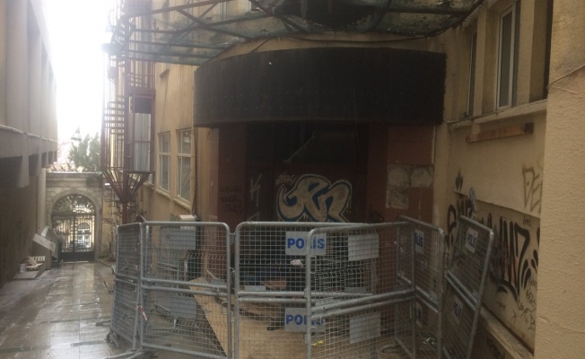 İBB, kaderine terk ettiği Muammer Karaca Tiyatrosu'nu 7 yıl sonra hatırladı!