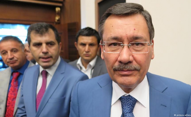 Osmanlıspor hocasından itiraf gibi Melih Gökçek açıklaması