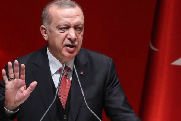 Financial Times'tan dikkat çekici Erdoğan yazısı: İki ateş arasında...
