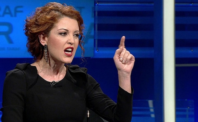 Ünlü komedyen Nagehan Alçı'yla böyle dalga geçti!