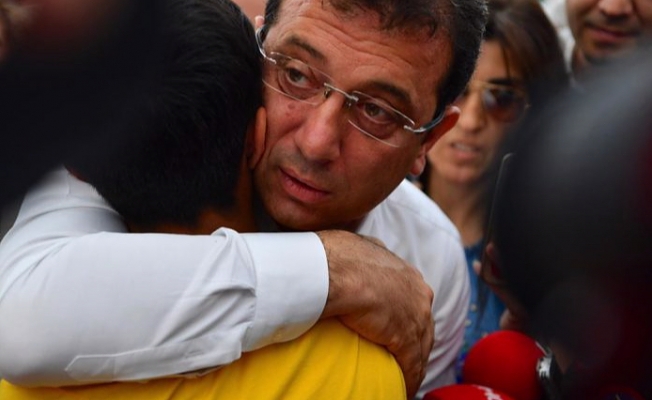 VİDEO | İmamoğlu'nun neden ağladığını kimse anlayamadı: İşte yaşanan olay