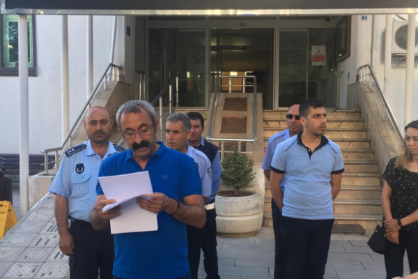 Tunceli zabıtalarına Vali talimatıyla gözaltı