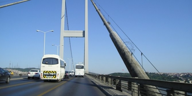 Otoyol ve köprüler ücretsiz