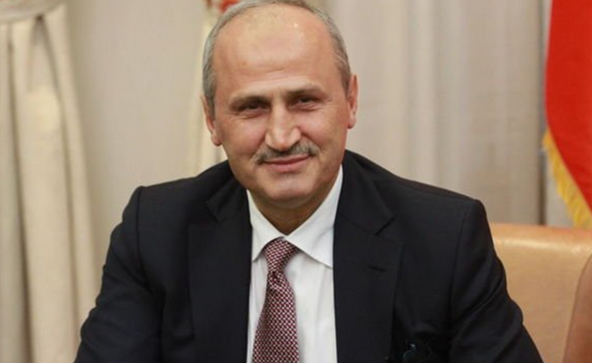 Bakan Turhan: İstanbul'un kaderini Trabzonlular belirleyecek