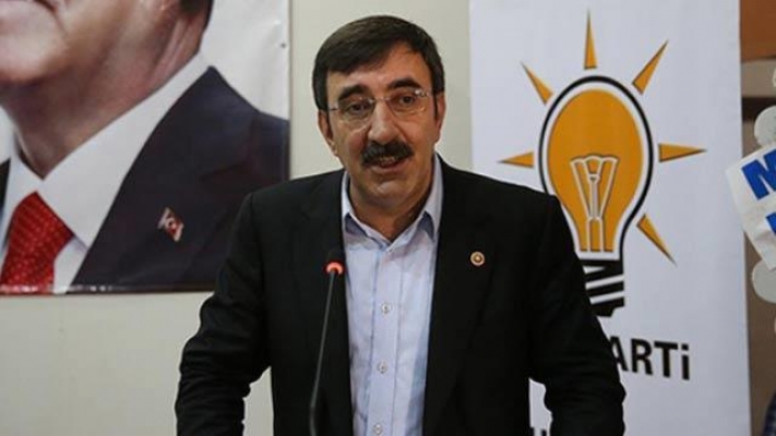 AKP'li Yılmaz: Bu ümmet yanlış yapana 'dur' diyecektir