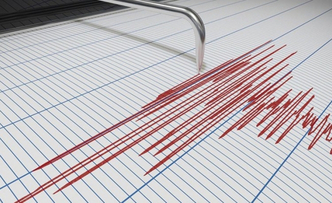 Soma'da korkutan deprem