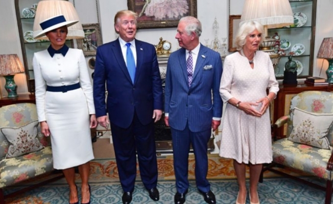 Trump ile Kraliçe 2. Elizabeth bir araya geldi