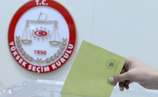 İlçe Seçim Kurulu Başkanı YSK’ya isyan etti