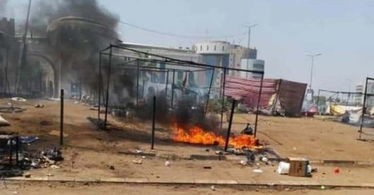 Sudan’da bayram kana bulandı: Ölü sayısı 100’ü geçti
