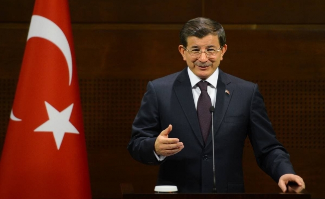 Davutoğlu'nun eski danışmanı yeni parti için tarih verdi!
