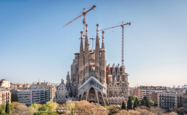 Sagrada Familia'ya 137 yıl sonra inşaat izni