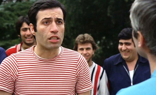 Akit'in hedefinde bu sefer de Hababam Sınıfı filminin müziği var