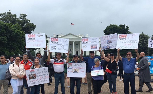 CHP, CNN binası önünde protesto düzenledi