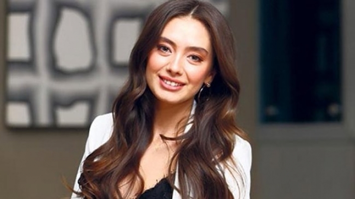 Neslihan Atagül'den 'Hamile misiniz?' sorusuna çok konuşulacak yanıt