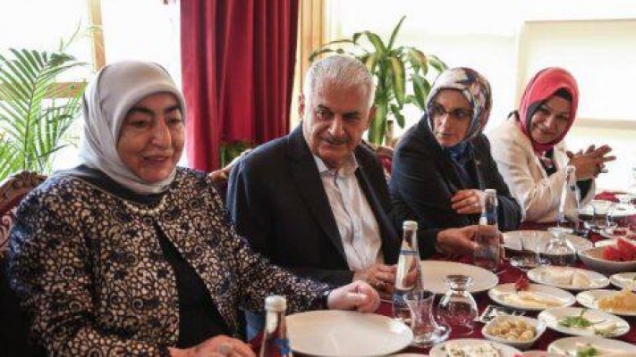 Binali Yıldırım Bahçeli sorusuna böyle yanıt verdi