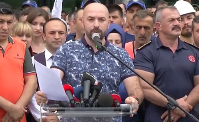 İmamoğlu'nu belediye önünde protesto eden itfaiyeci bakın kim çıktı!