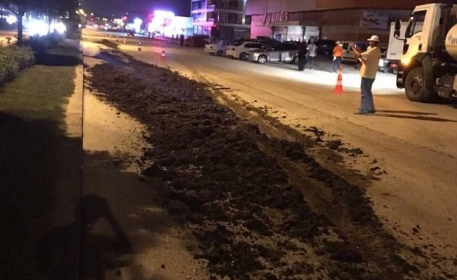 Adalet Yürüyüşü'nde yola gübre döken Çelik günah çıkardı: Çok özür diliyorum