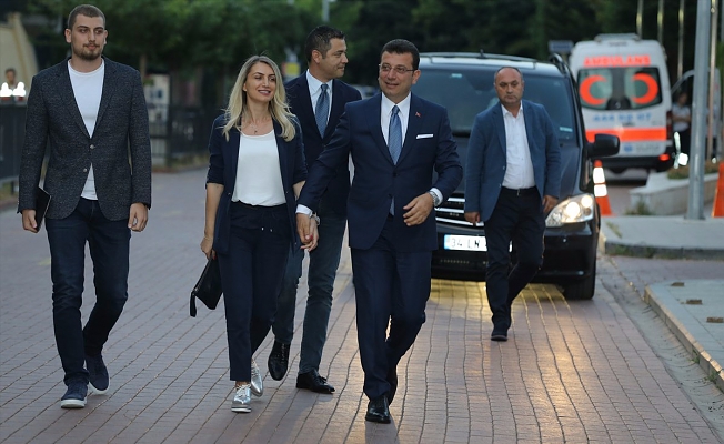 İmamoğlu salona geldi: İşte ilk mesajı...