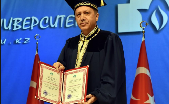 Erdoğan'ın diploma dosyası savcının önünde