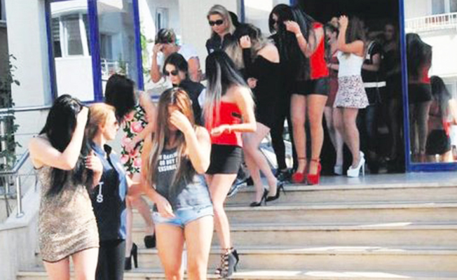 Sömürü çarkının bir dişi daha iflas etti: Fuhuş yasaklanıyor