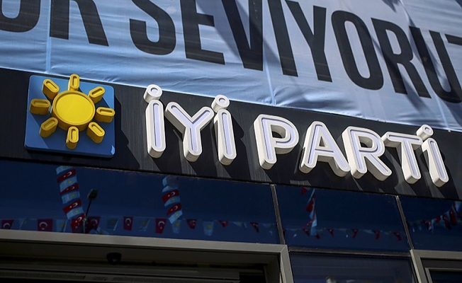 İYİ Parti'li başkan: 25-30 HDP'li sopalarla bana saldırdı