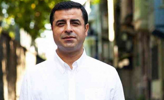 Demirtaş'dan Erdoğan'a gönderme: Kürtleri aldatılması çok kolay saftirikler gibi görenler...