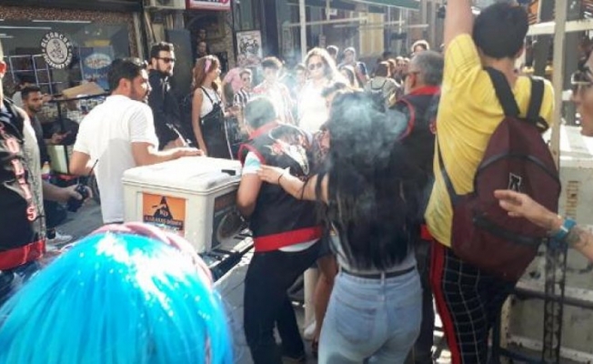 İzmir'de Onur Yürüyüşü'ne müdahale