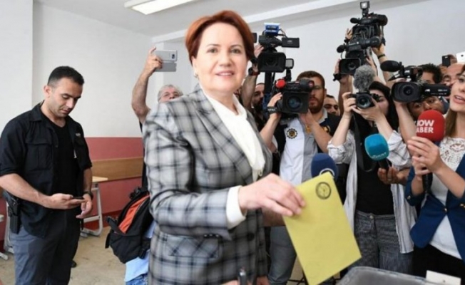 Meral Akşener oyunu kullandı: Madem yenilendi...